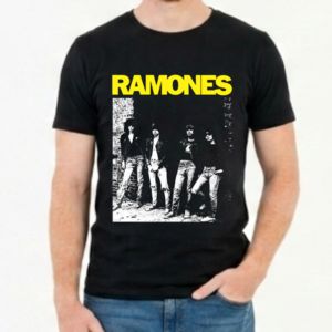 Camiseta Ramones - Rocket to Russia